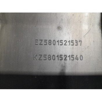 Recambio de moldura lateral para iveco daily caja cerrada (2006 =>) 3.0 diesel referencia OEM IAM EZ5801521537  