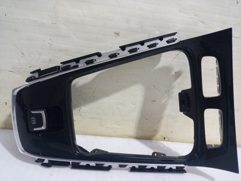 Recambio de palanca freno mano electrico para opel grandland x opel 2020 referencia OEM IAM YP00004477  