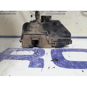 Recambio de cerradura puerta delantera derecha para renault scenic ii referencia OEM IAM 8200119121  