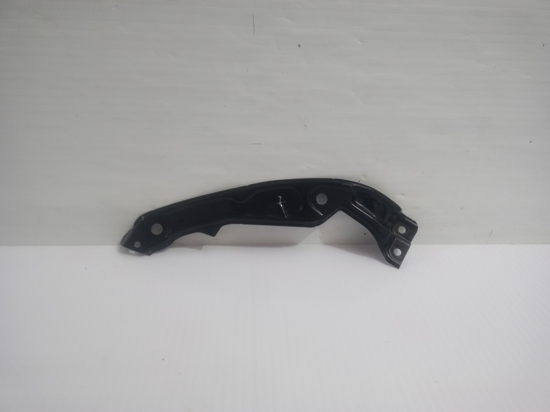 Recambio de soporte faro derecho para seat arona xperience plus referencia OEM IAM 6F980593  