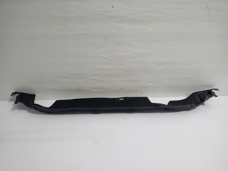 Recambio de moldura para seat arona xperience plus referencia OEM IAM 6F0805275E  