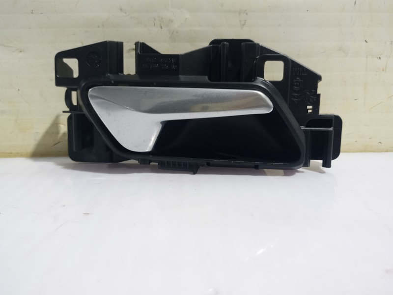 Recambio de maneta interior trasera derecha para opel grandland x opel 2020 referencia OEM IAM 311337  