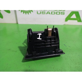 Recambio de rejilla aireadora para citroën c4 berlina collection referencia OEM IAM 9646338077  