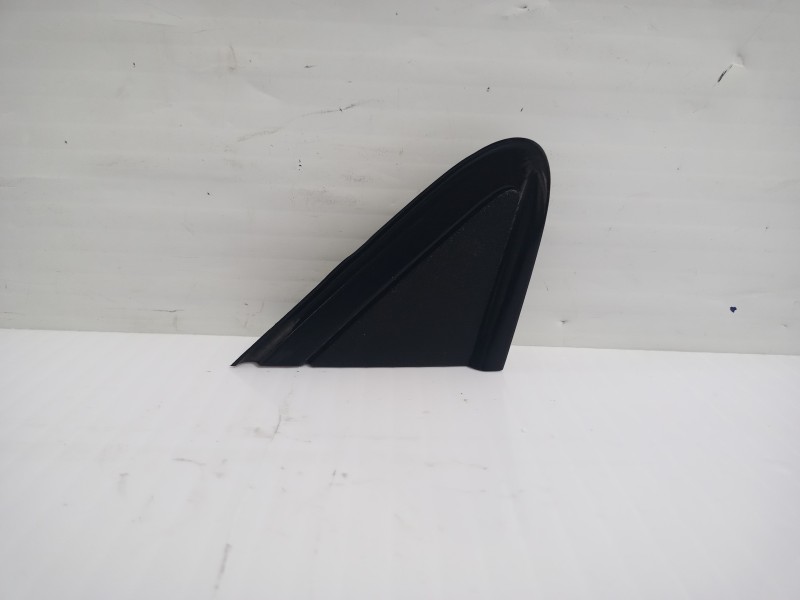 Recambio de moldura para seat arona xperience plus referencia OEM IAM 6F9853274  