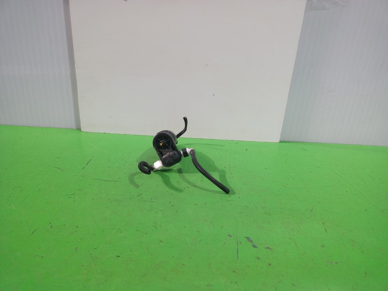 Recambio de bomba limpia para volkswagen t-cross advance referencia OEM IAM 1K6955651  