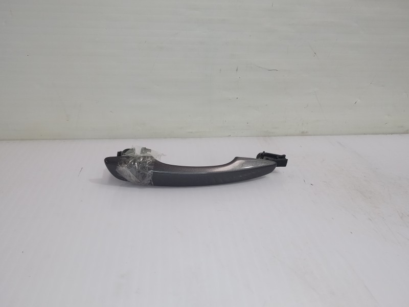 Recambio de maneta exterior delantera derecha para peugeot 308 active referencia OEM IAM 98029782XT  