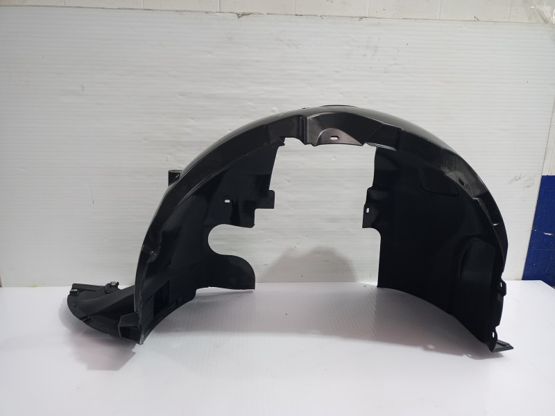 Recambio de paso rueda delantero izquierdo para seat arona xperience plus referencia OEM IAM 6F9805911  
