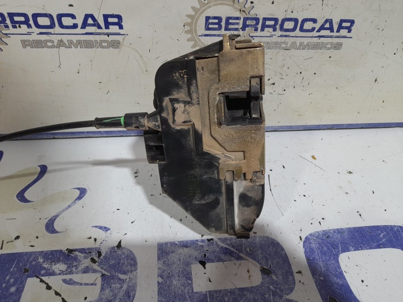 Recambio de cerradura puerta delantera izquierda para renault scenic ii referencia OEM IAM 8200119122  