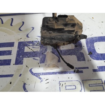 Recambio de cerradura puerta delantera izquierda para renault scenic ii referencia OEM IAM 8200119122  