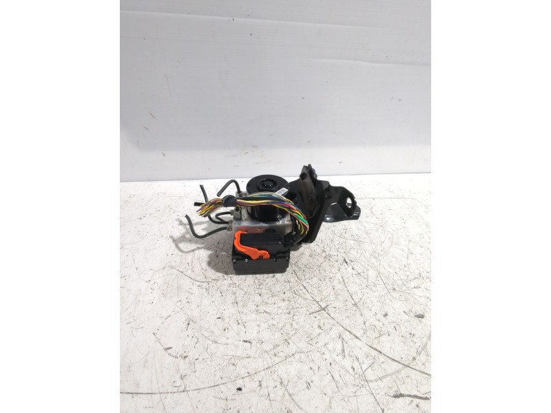 Recambio de abs para toyota yaris (_p9_) 1.33 vvt-i (nsp90_) referencia OEM IAM 445100D110  