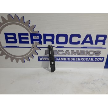 Recambio de moldura interior para opel vivaro b kasten/combi 1.6 cdti referencia OEM IAM 98144407ZD  