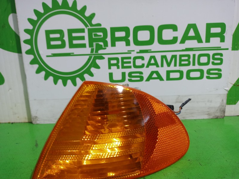 Recambio de piloto lateral izquierdo para bmw serie 3 berlina (e46) 320d referencia OEM IAM 1315106140  