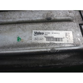 Recambio de intercooler para peugeot 407 2.0 16v cat referencia OEM IAM 9645682880  