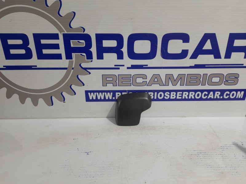 Recambio de carcasa retrovisor izquierdo para peugeot bipper 1.4 referencia OEM IAM 6343351  