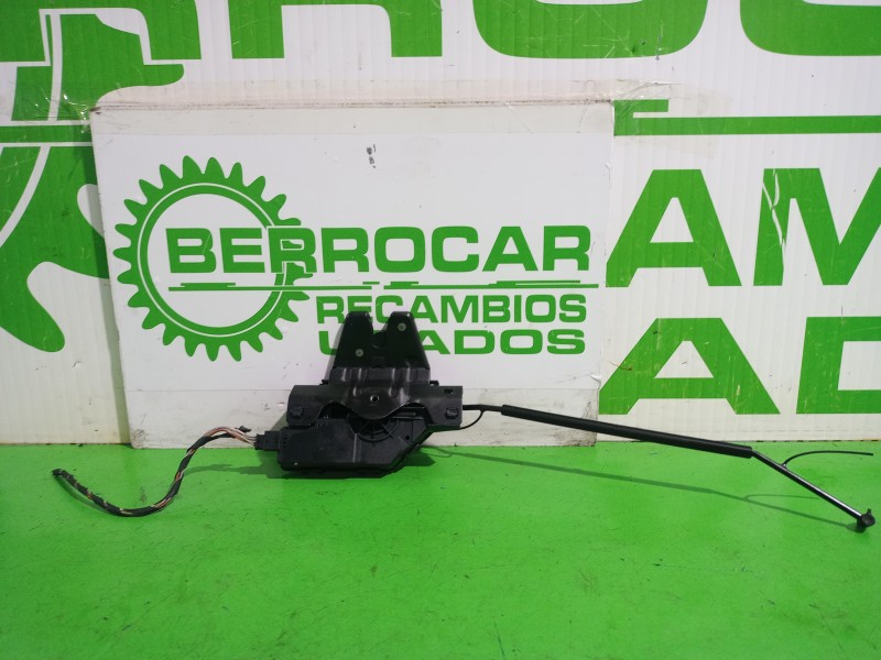 Recambio de cerradura maletero / porton para bmw serie 3 berlina (e46) 320d referencia OEM IAM 8196401  