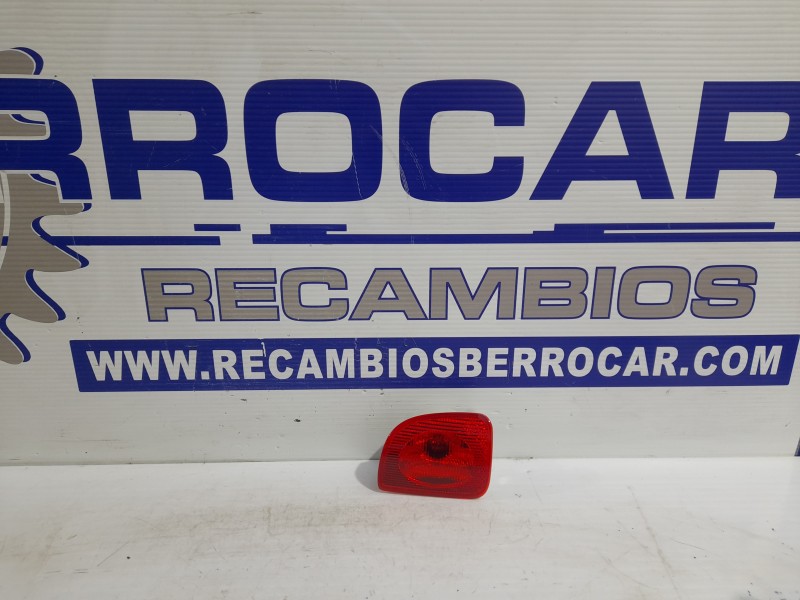 Recambio de faro antiniebla trasero izquierdo para renault kangoo 1.5 dci diesel referencia OEM IAM 89074801  