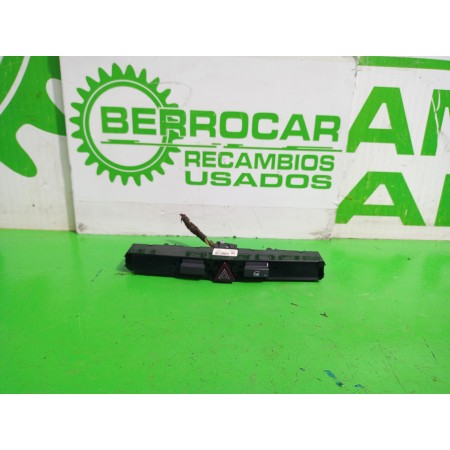 Recambio de warning para opel astra h berlina essentia referencia OEM IAM 13100105  
