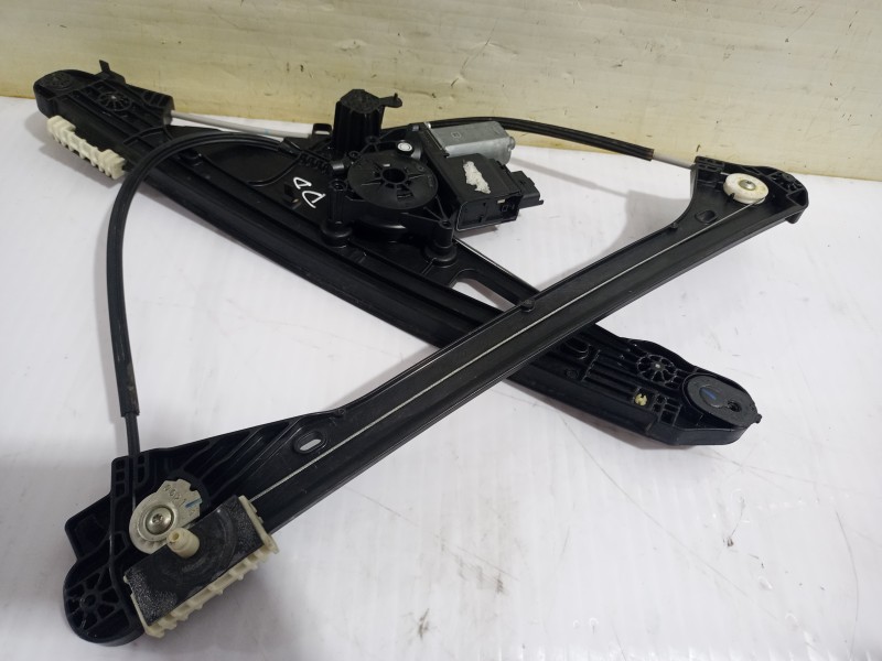 Recambio de elevalunas delantero derecho para opel grandland x opel 2020 referencia OEM IAM 156120832  