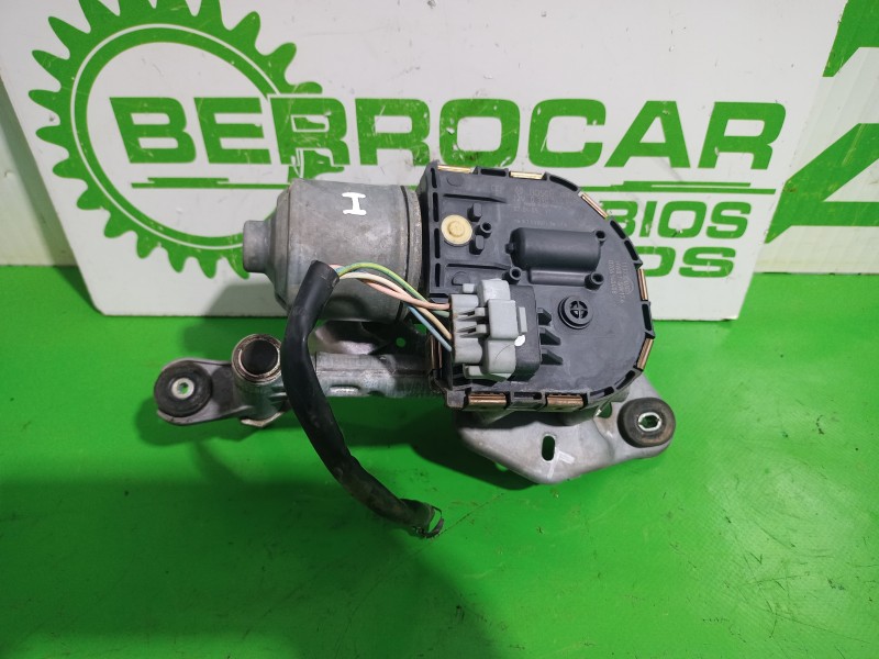 Recambio de motor limpia delantero para peugeot 407 2.0 16v cat referencia OEM IAM 1137328305  
