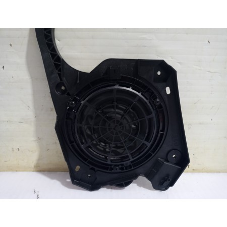 Recambio de altavoz para opel grandland x opel 2020 referencia OEM IAM 9813826880  