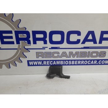 Recambio de moldura para opel insignia berlina referencia OEM IAM 13276422  