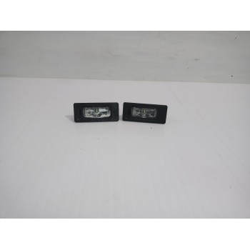 Recambio de piloto matricula para seat arona xperience plus referencia OEM IAM 5NA943021  