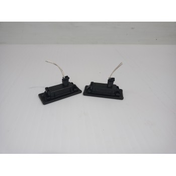 Recambio de piloto matricula para seat arona xperience plus referencia OEM IAM 5NA943021  