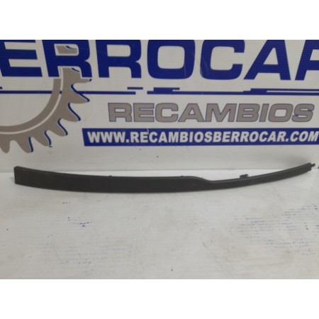 Recambio de deflector parachoques para opel insignia berlina referencia OEM IAM 22787166  