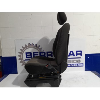 Recambio de asiento delantero derecho para opel zafira a elegance referencia OEM IAM 93188620  