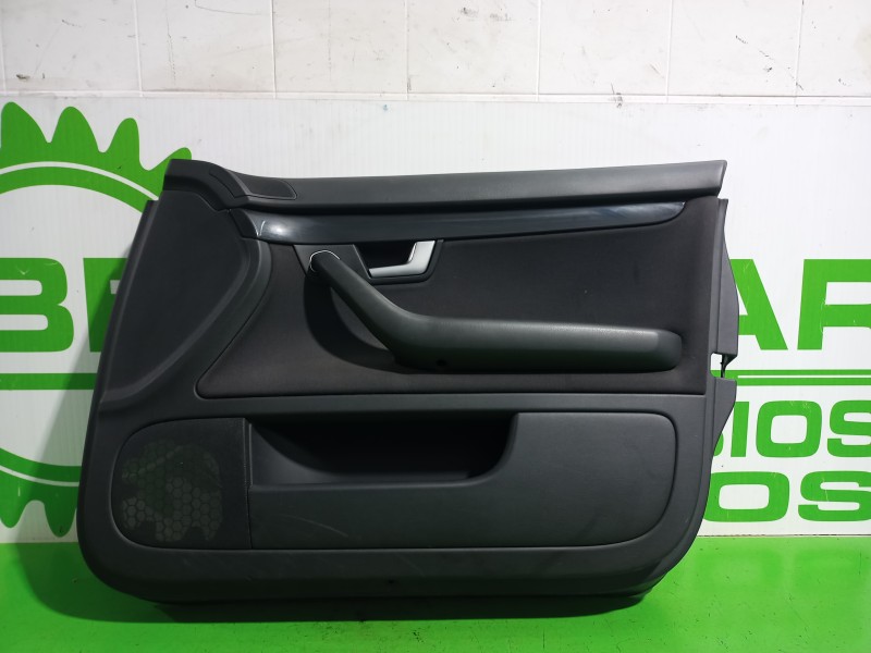 Recambio de guarnecido puerta delantera derecha para audi a4 berlina (8e) 2.5 tdi (120kw) referencia OEM IAM 8E1867106  