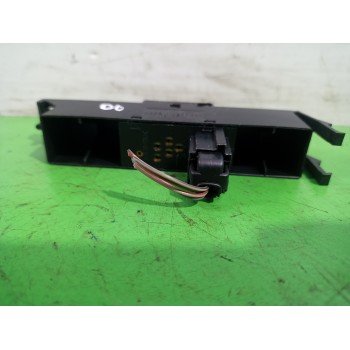 Recambio de mando elevalunas delantero izquierdo para bmw serie 3 berlina (e46) 320d referencia OEM IAM 15869801  