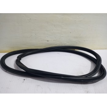 Recambio de goma contorno para opel grandland x opel 2020 referencia OEM IAM 9846999280  