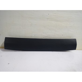 Recambio de moldura para opel grandland x opel 2020 referencia OEM IAM YP00036377  