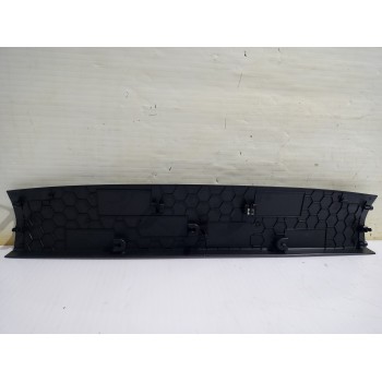 Recambio de moldura para opel grandland x opel 2020 referencia OEM IAM YP00036377  