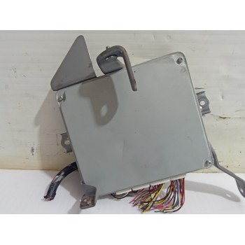 Recambio de centralita motor uce para toyota prius (nhw20) basis referencia OEM IAM 8966147170  