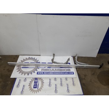 Recambio de barra lateral para renault master ii phase 2 caja cerrada referencia OEM IAM   