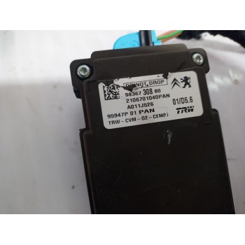 Recambio de camara para opel grandland x opel 2020 referencia OEM IAM 9836730880  