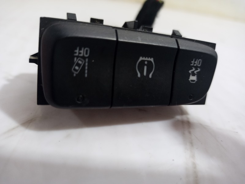 Recambio de interruptor para opel grandland x opel 2020 referencia OEM IAM YP0003277  