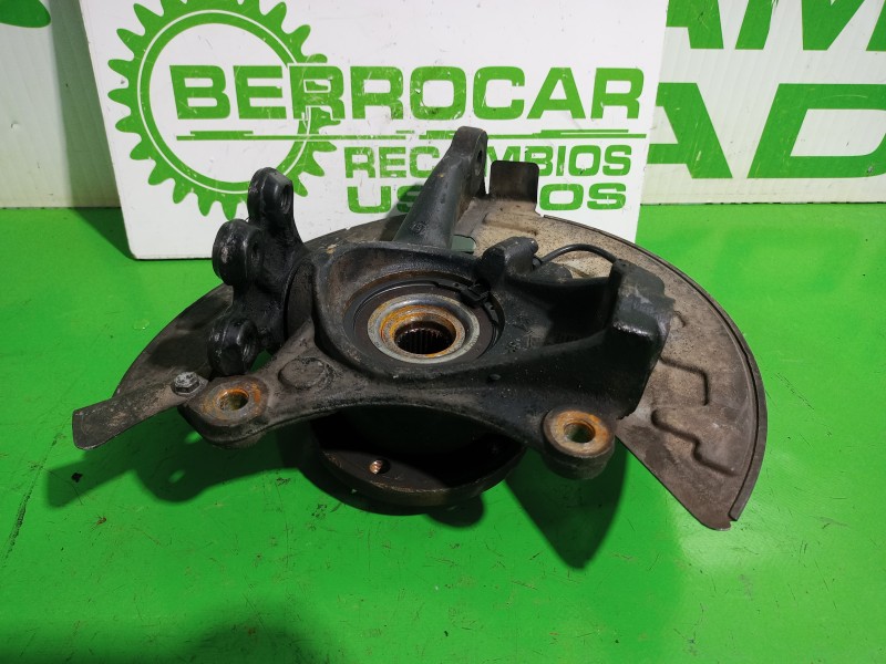 Recambio de mangueta delantera izquierda para peugeot 407 2.0 16v cat referencia OEM IAM 364697  