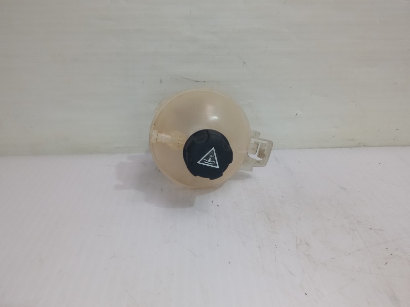 Recambio de deposito expansion para peugeot 308 active referencia OEM IAM 9678126080  