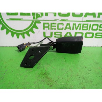 Recambio de enganche cinturon trasero izquierdo para citroën c4 lim. business referencia OEM IAM 96748537XT  