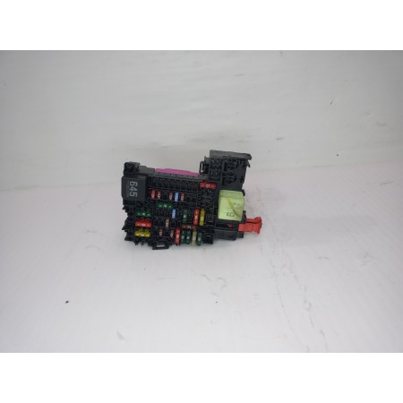 Recambio de caja reles / fusibles para seat arona xperience plus referencia OEM IAM 2Q0937615A  