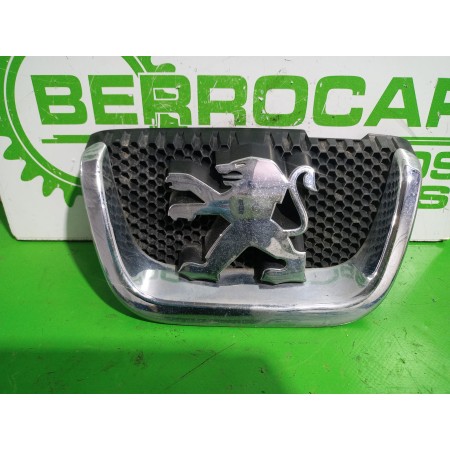 Recambio de emblema para peugeot 407 2.0 16v cat referencia OEM IAM 9648195677  