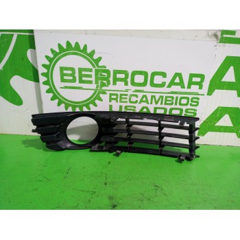 Recambio de rejilla para audi a4 berlina (8e) 2.5 tdi (120kw) referencia OEM IAM 8E0807681  