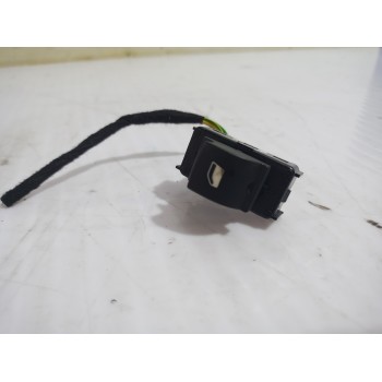 Recambio de mando elevalunas trasero derecho para opel grandland x opel 2020 referencia OEM IAM 98044803ZD  