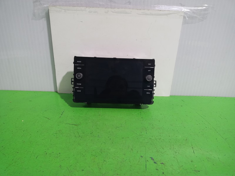 Recambio de pantalla multifuncion para volkswagen t-cross advance referencia OEM IAM 5NN919605B  