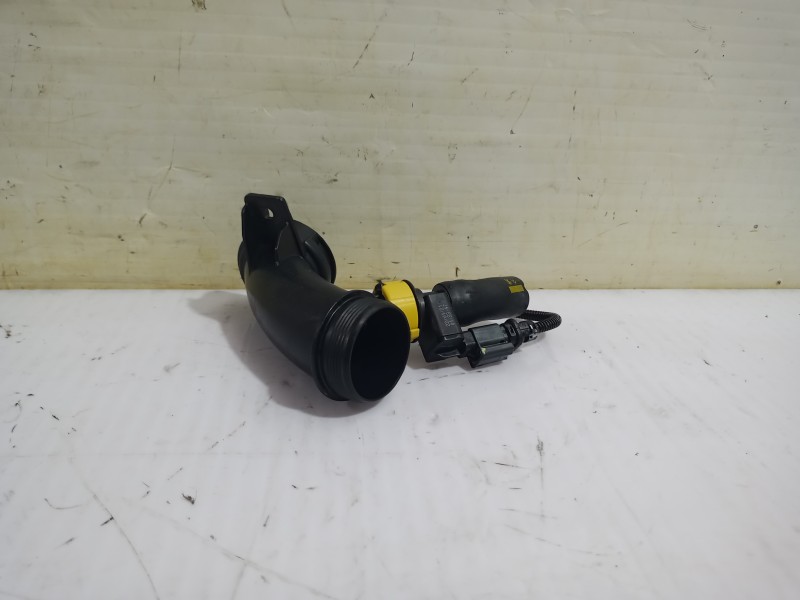 Recambio de tubo para opel grandland x opel 2020 referencia OEM IAM 9810921180  