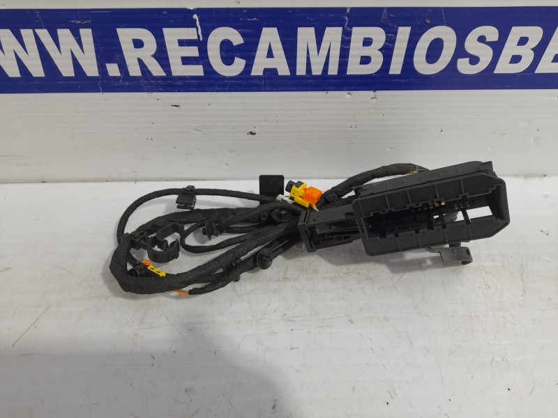 Recambio de cableado para opel insignia berlina referencia OEM IAM 13287101  