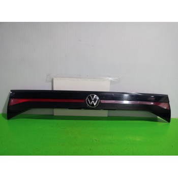Recambio de piloto trasero central para volkswagen t-cross advance referencia OEM IAM 2GM827577  
