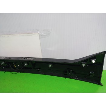 Recambio de piloto trasero central para volkswagen t-cross advance referencia OEM IAM 2GM827577  